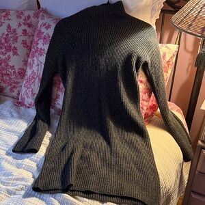 vintage express | elegant 90s style sweater dress